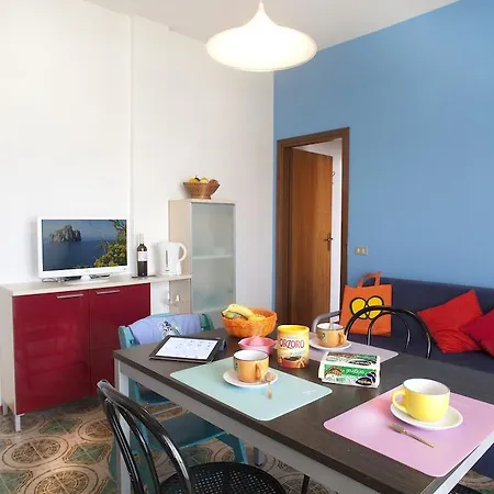 Aparthotel Residence Holiday *